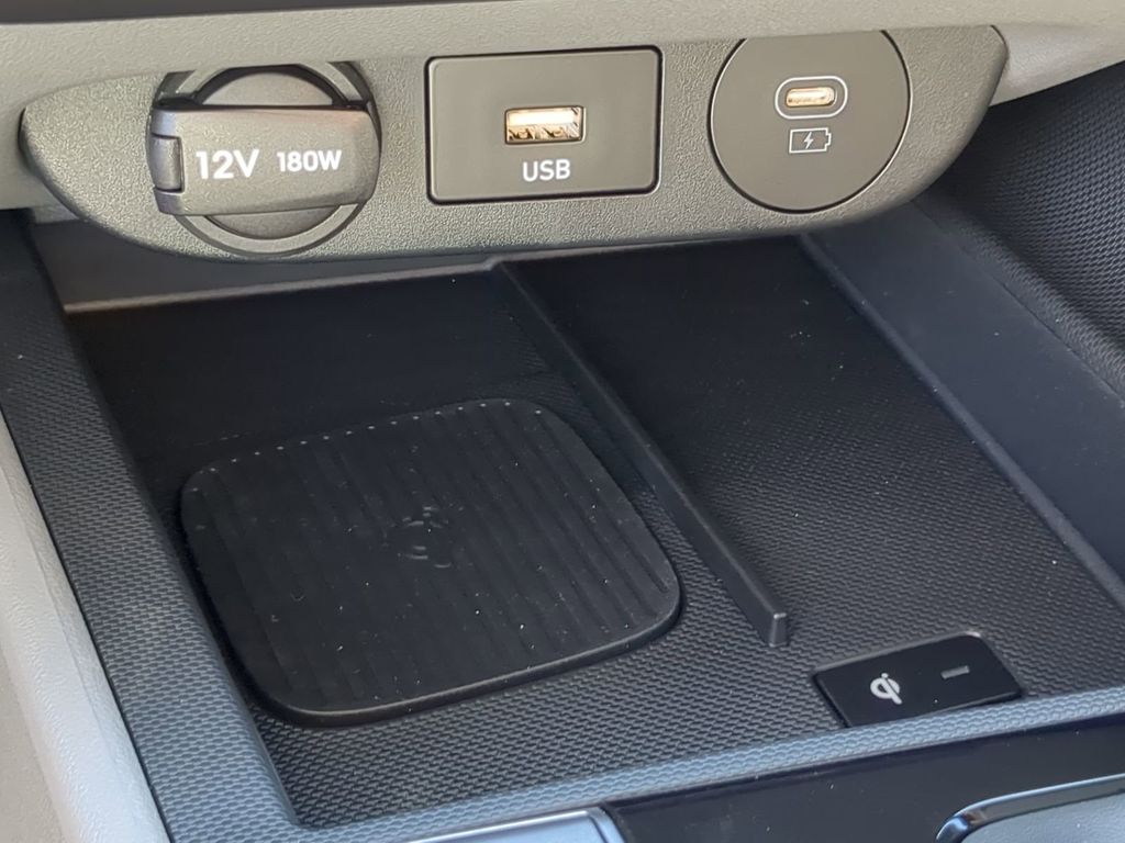 Thumbnail: 2026 Hyundai Elantra - 31