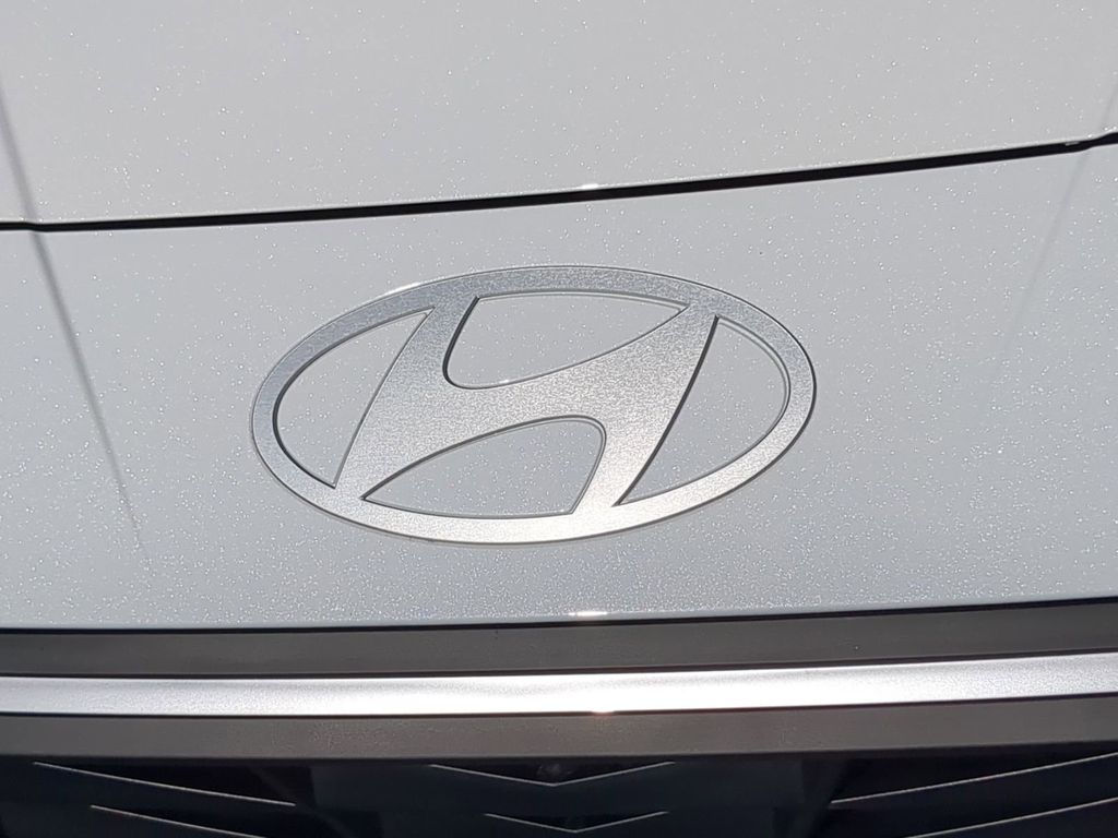 Thumbnail: 2026 Hyundai Elantra - 22