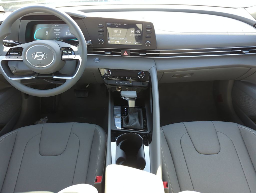 Thumbnail: 2026 Hyundai Elantra - 9