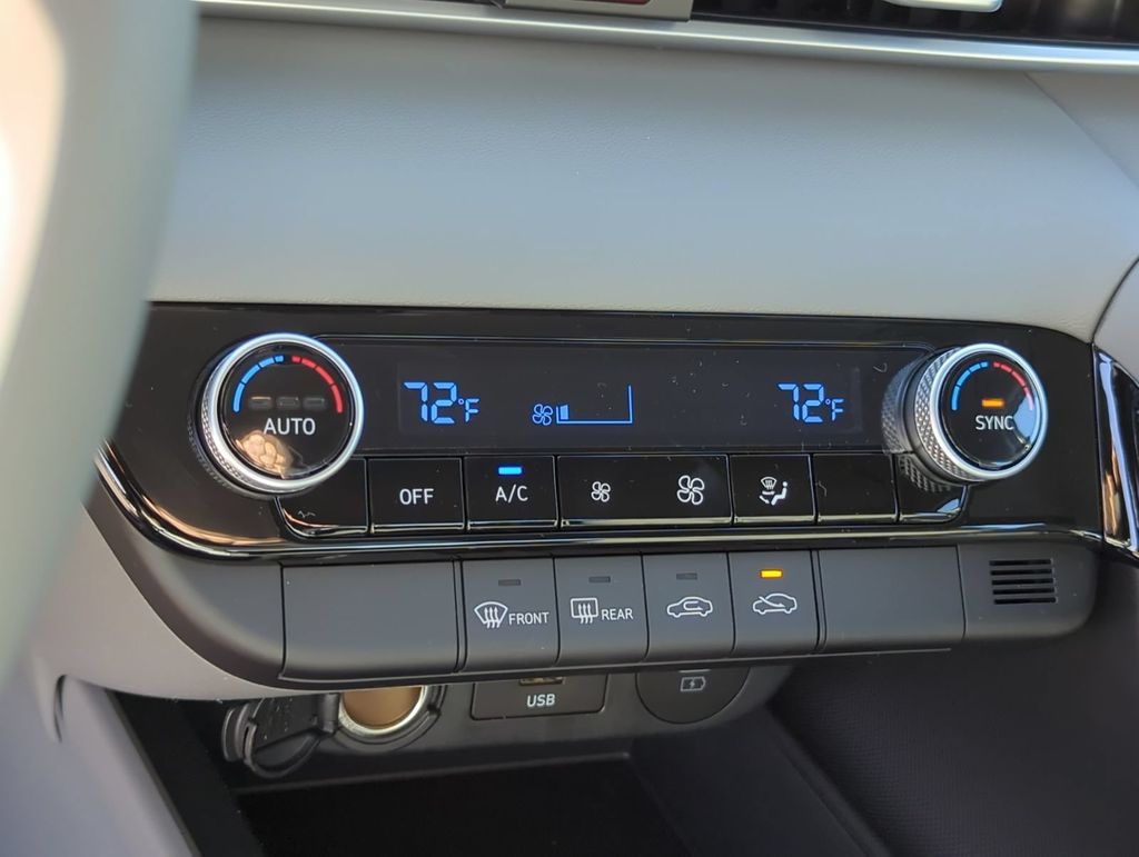 Thumbnail: 2026 Hyundai Elantra - 32