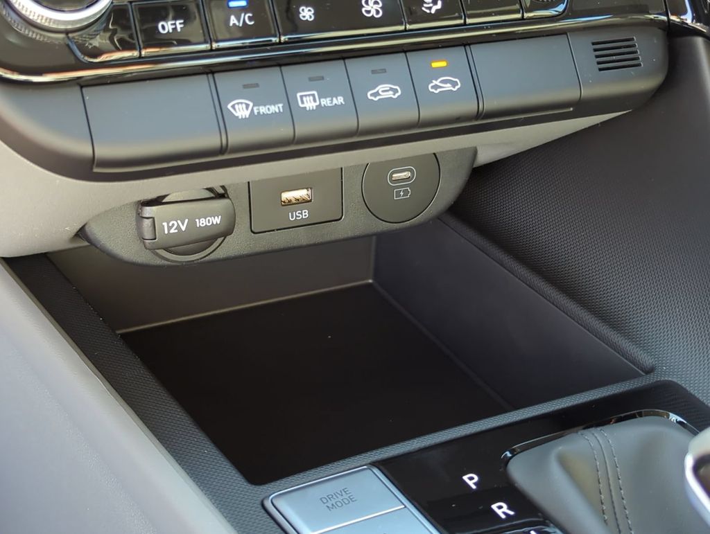 Thumbnail: 2026 Hyundai Elantra - 33