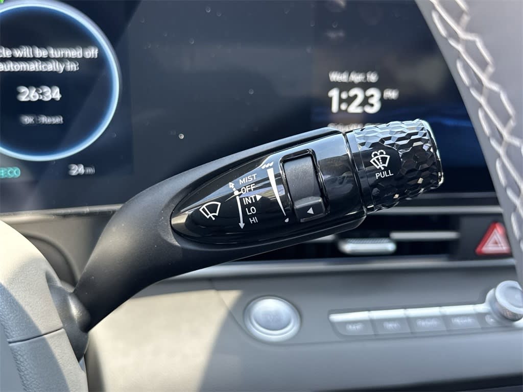 Thumbnail: 2025 Hyundai Elantra - 14