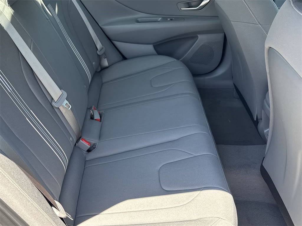 Thumbnail: 2025 Hyundai Elantra - 24