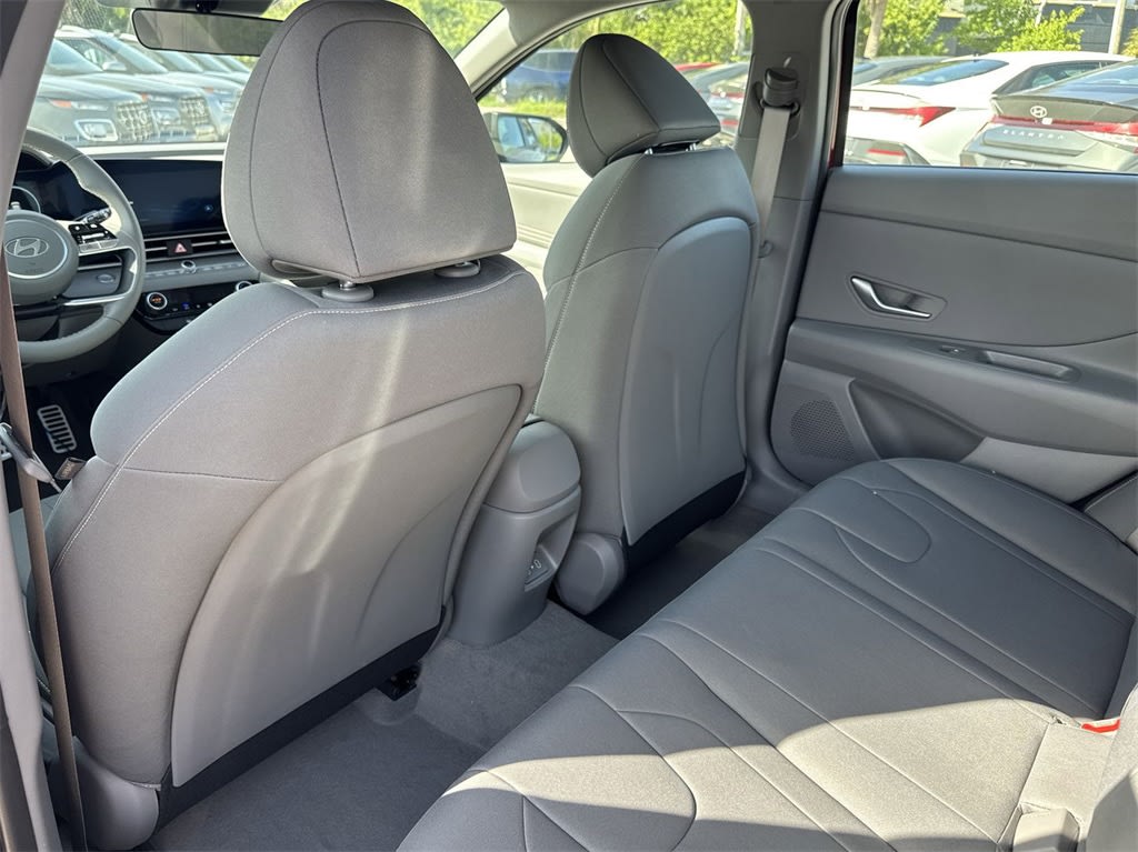 Thumbnail: 2025 Hyundai Elantra - 12