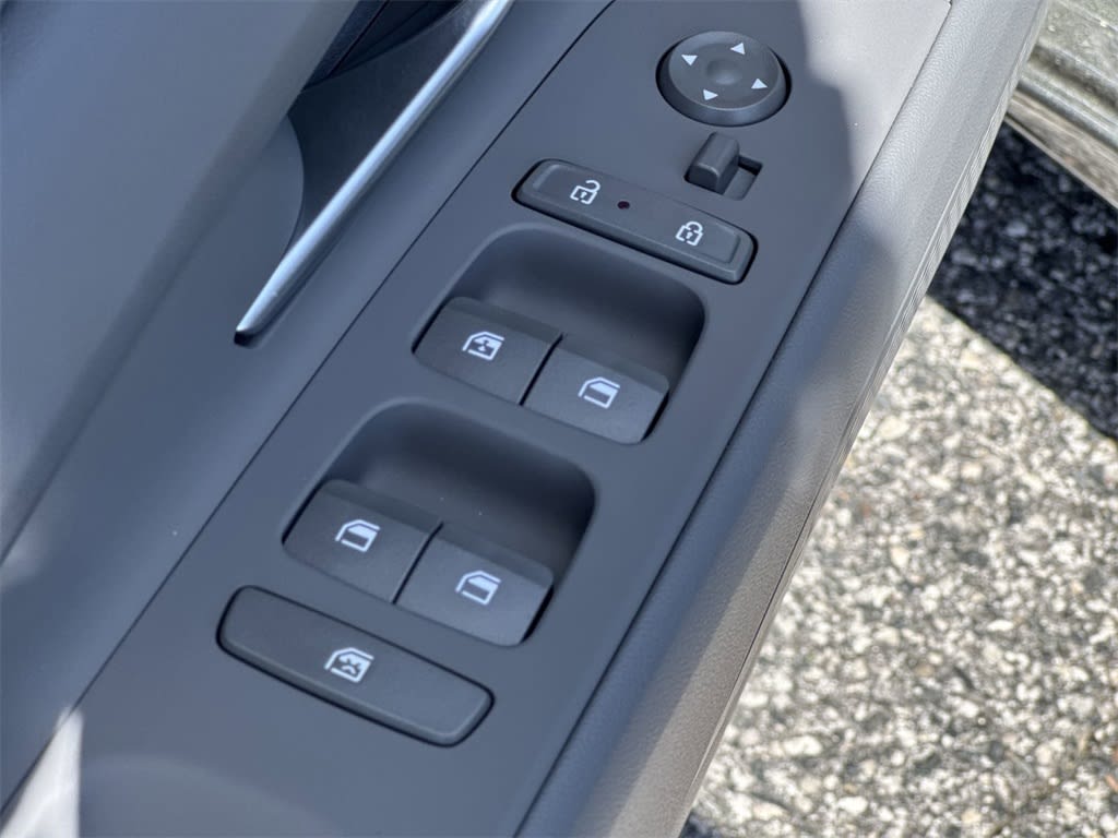 Thumbnail: 2025 Hyundai Elantra - 23