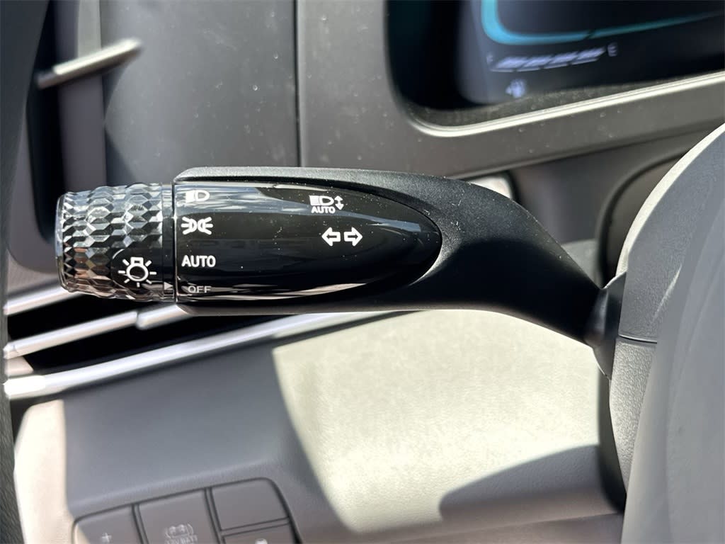 Thumbnail: 2025 Hyundai Elantra - 14