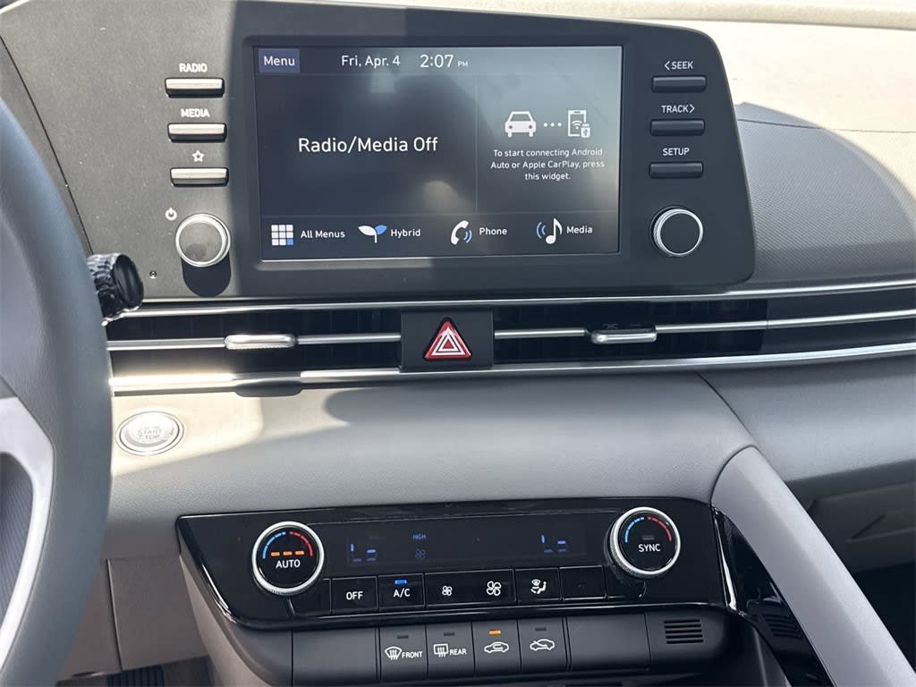 Thumbnail: 2025 Hyundai Elantra - 13