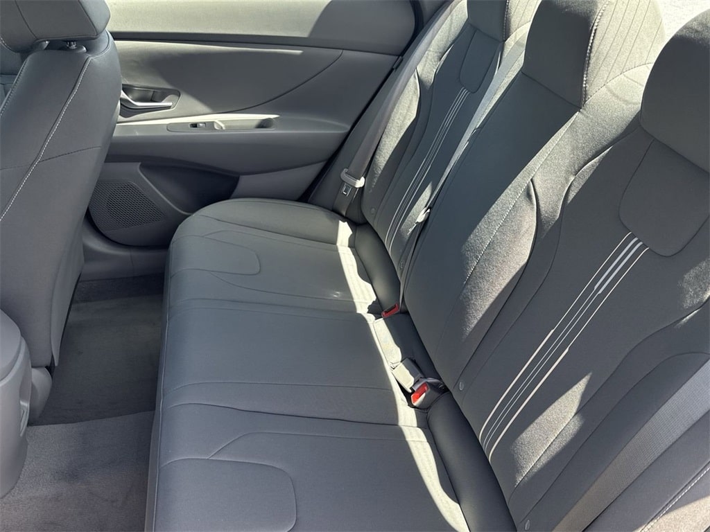 Thumbnail: 2025 Hyundai Elantra - 12