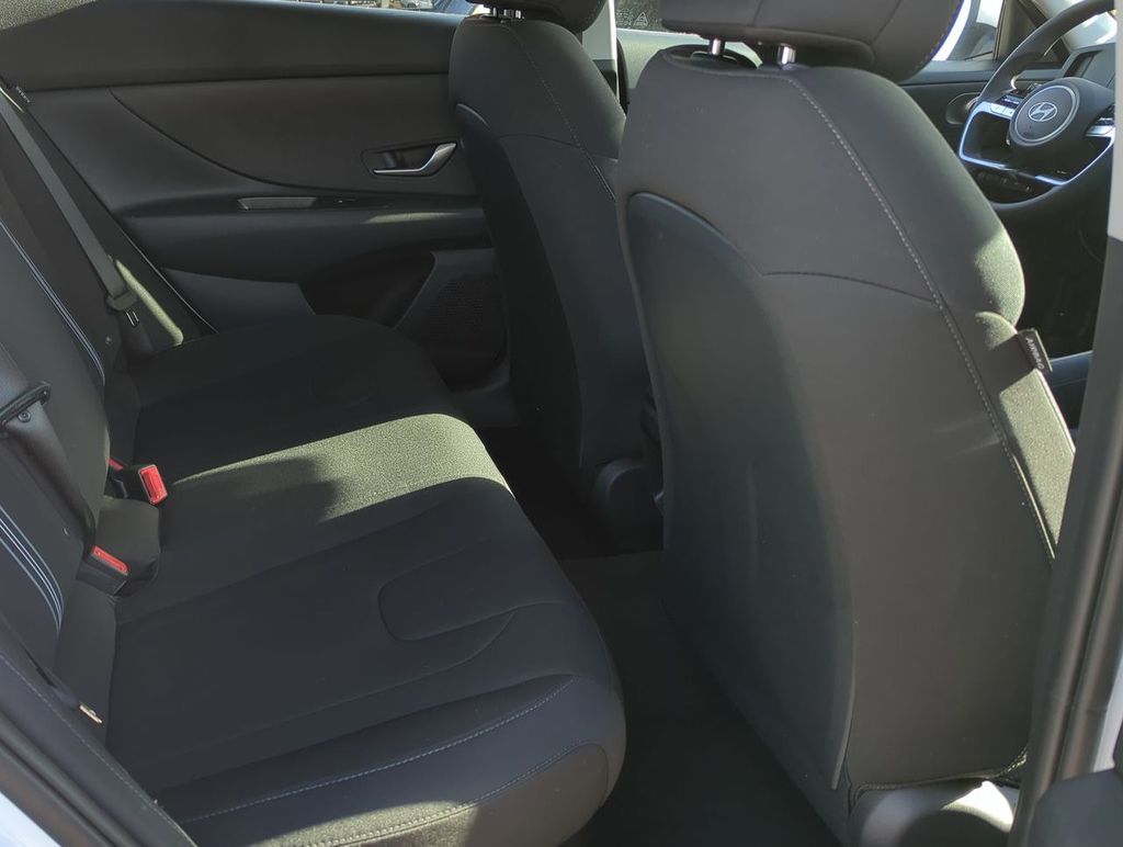 Thumbnail: 2026 Hyundai Elantra - 11