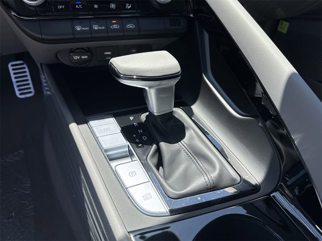 Thumbnail: 2025 Hyundai Elantra - 14