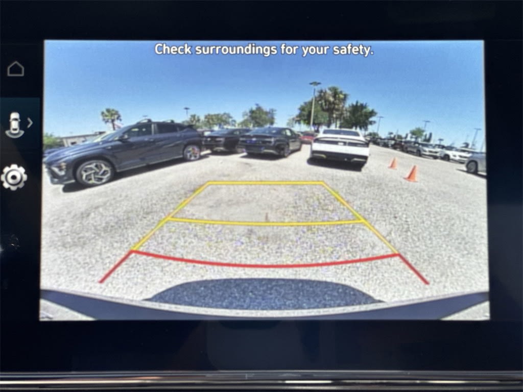 Thumbnail: 2025 Hyundai Elantra - 30