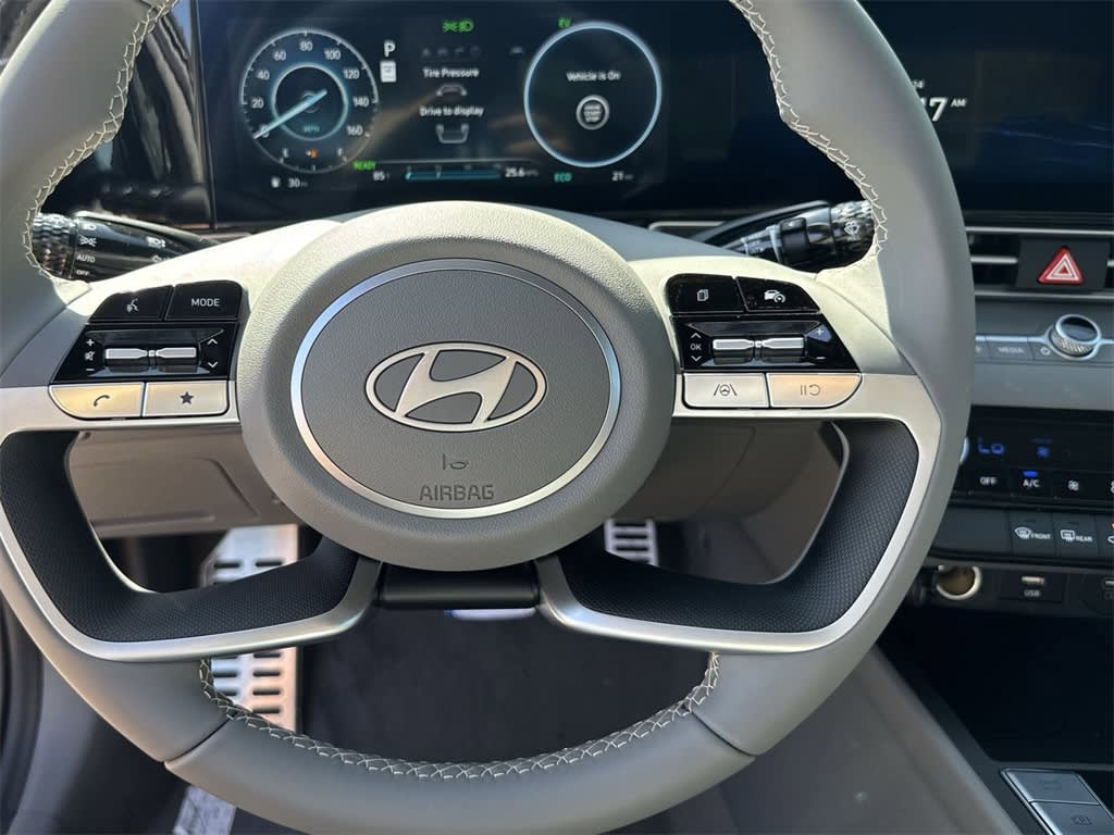 Thumbnail: 2025 Hyundai Elantra - 9