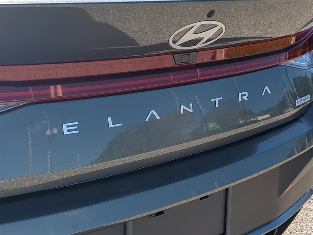 Thumbnail: 2026 Hyundai Elantra - 23