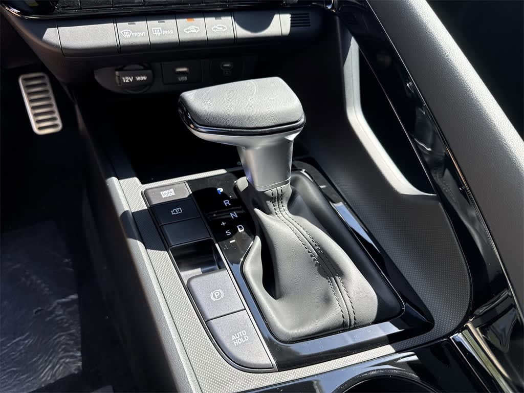 Thumbnail: 2025 Hyundai Elantra - 14