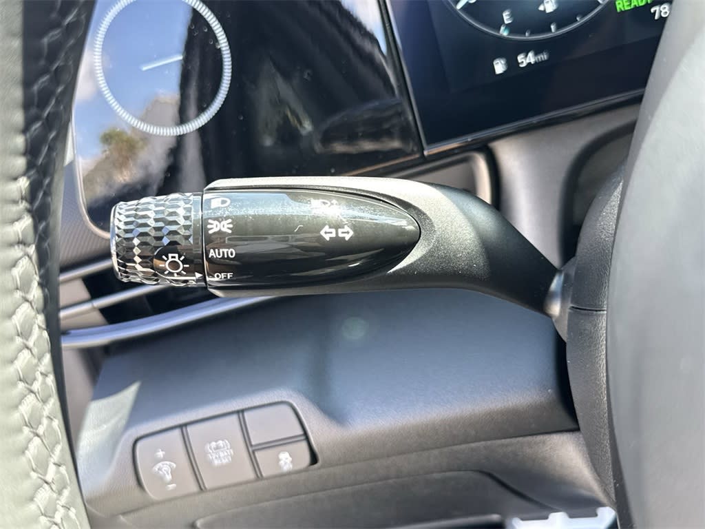 Thumbnail: 2025 Hyundai Elantra - 29