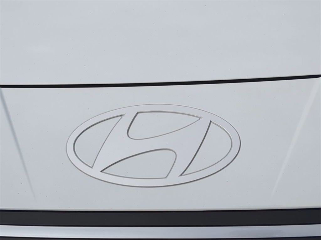 Thumbnail: 2026 Hyundai Elantra - 23
