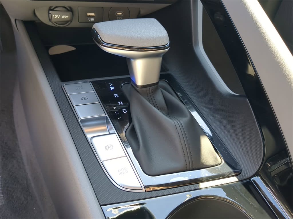 Thumbnail: 2026 Hyundai Elantra - 14