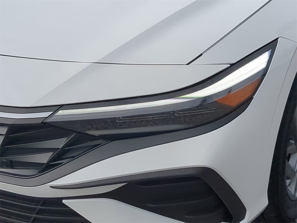 Thumbnail: 2026 Hyundai Elantra - 22