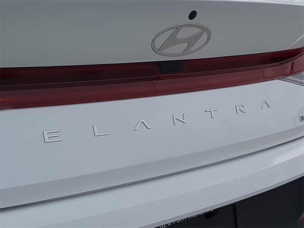 Thumbnail: 2026 Hyundai Elantra - 6