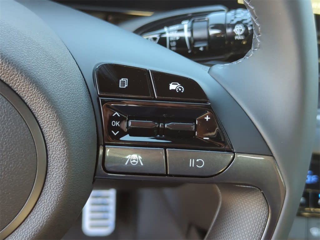 Thumbnail: 2025 Hyundai Elantra - 28