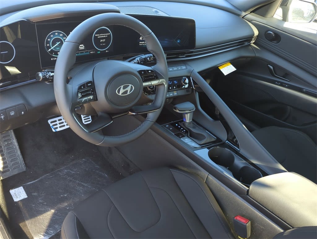 Thumbnail: 2025 Hyundai Elantra - 2