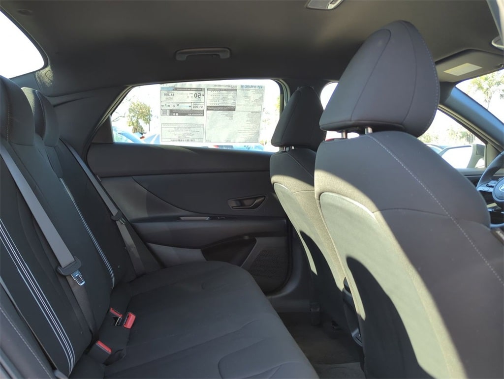 Thumbnail: 2025 Hyundai Elantra - 26