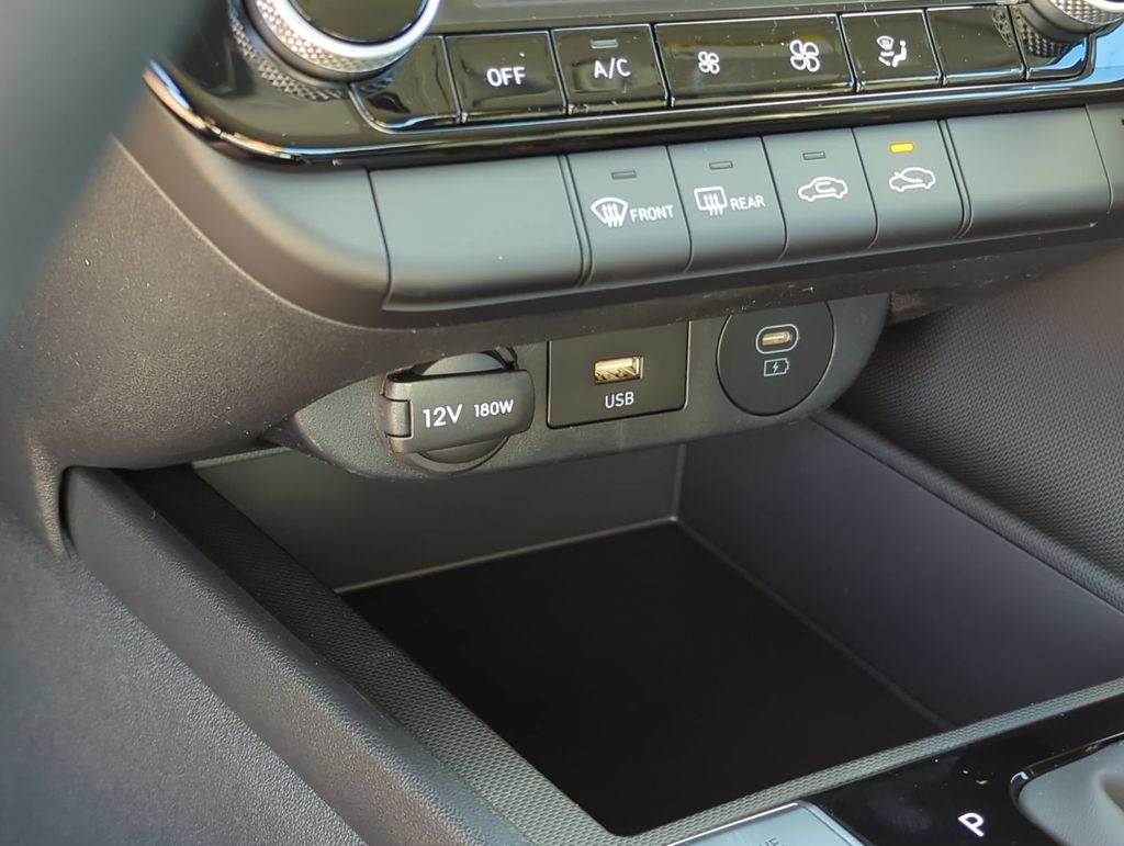 Thumbnail: 2026 Hyundai Elantra - 33