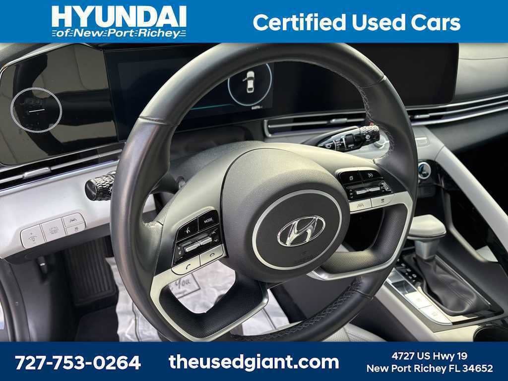 Thumbnail: 2023 Hyundai Elantra - 6