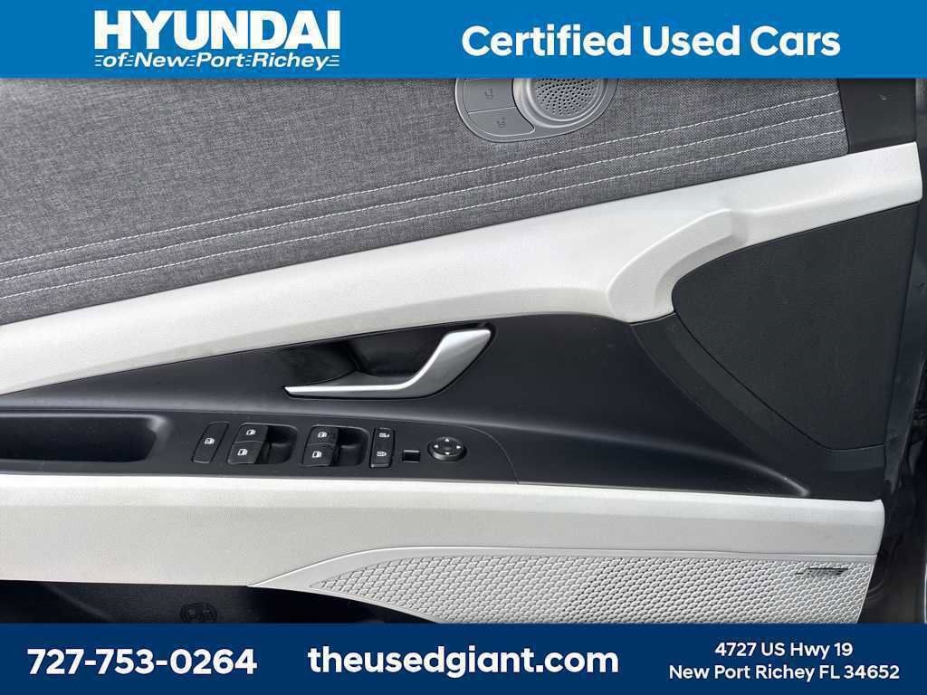 Thumbnail: 2023 Hyundai Elantra - 12