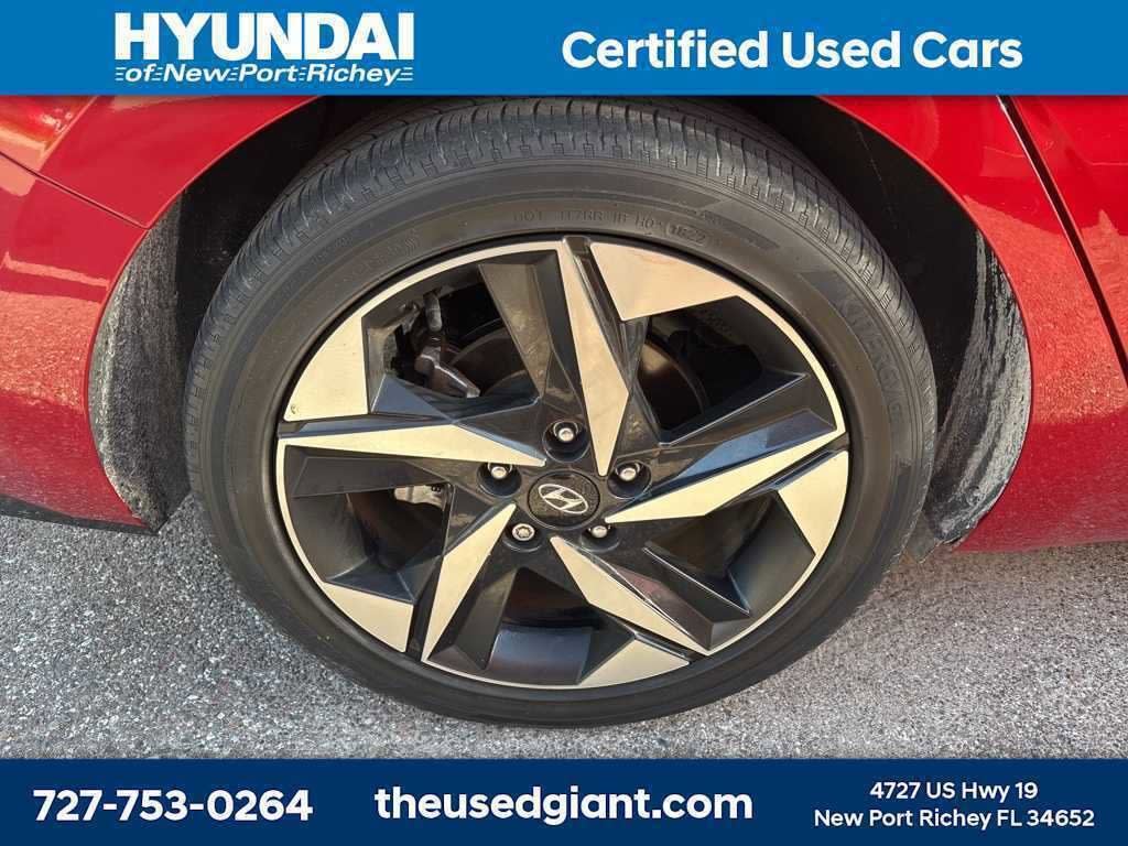 Thumbnail: 2023 Hyundai Elantra - 5