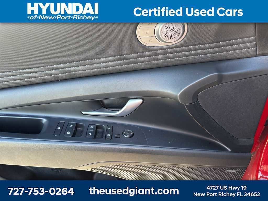 Thumbnail: 2023 Hyundai Elantra - 11