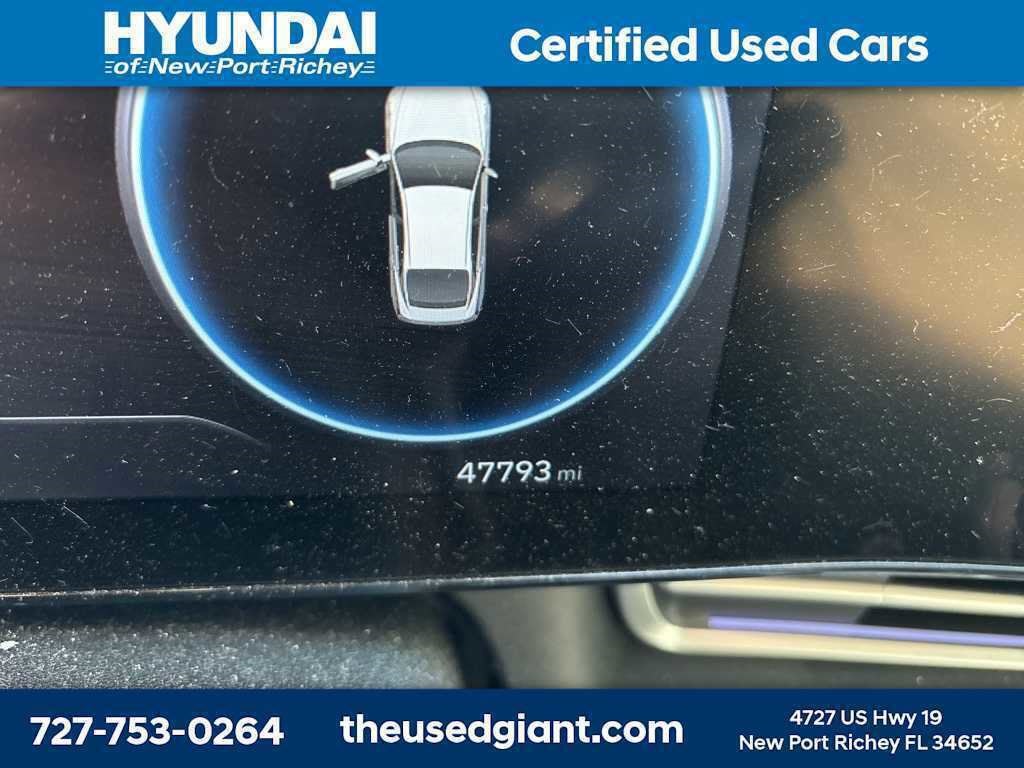 Thumbnail: 2023 Hyundai Elantra - 12