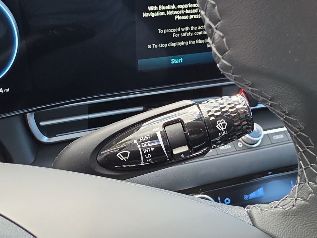 Thumbnail: 2026 Hyundai Elantra - 7