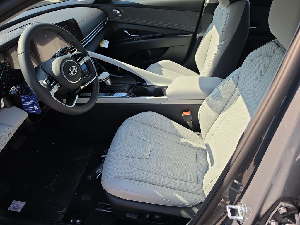 Thumbnail: 2026 Hyundai Elantra - 10