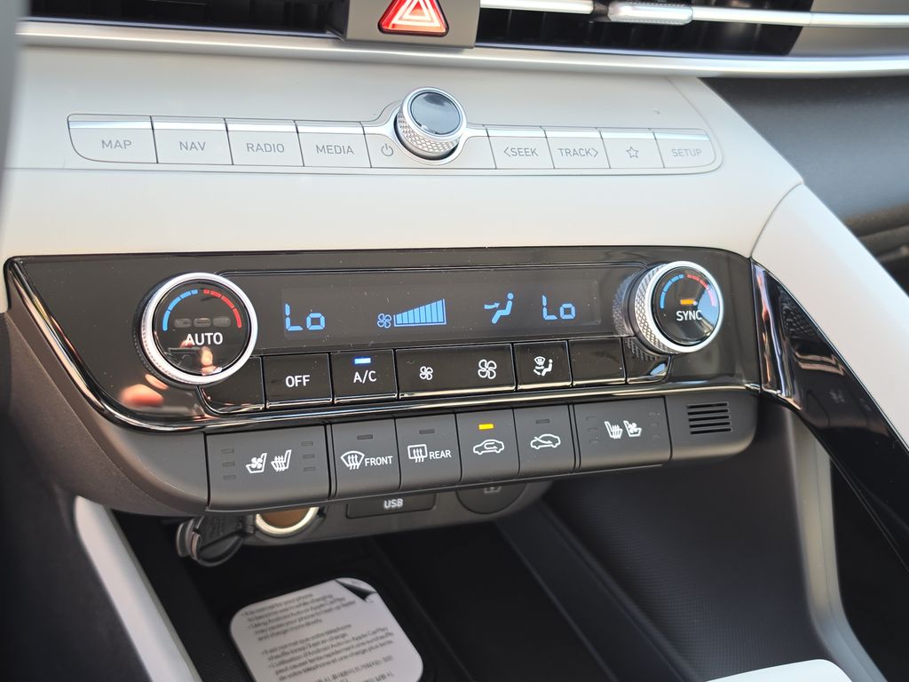 Thumbnail: 2026 Hyundai Elantra - 32