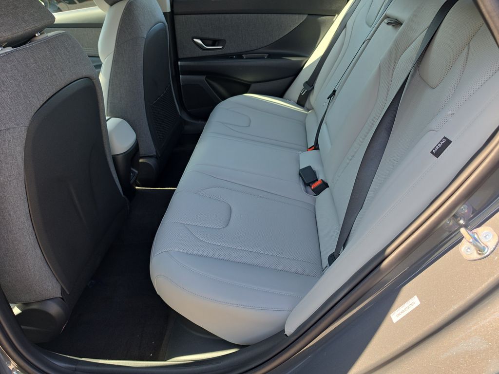 Thumbnail: 2026 Hyundai Elantra - 25