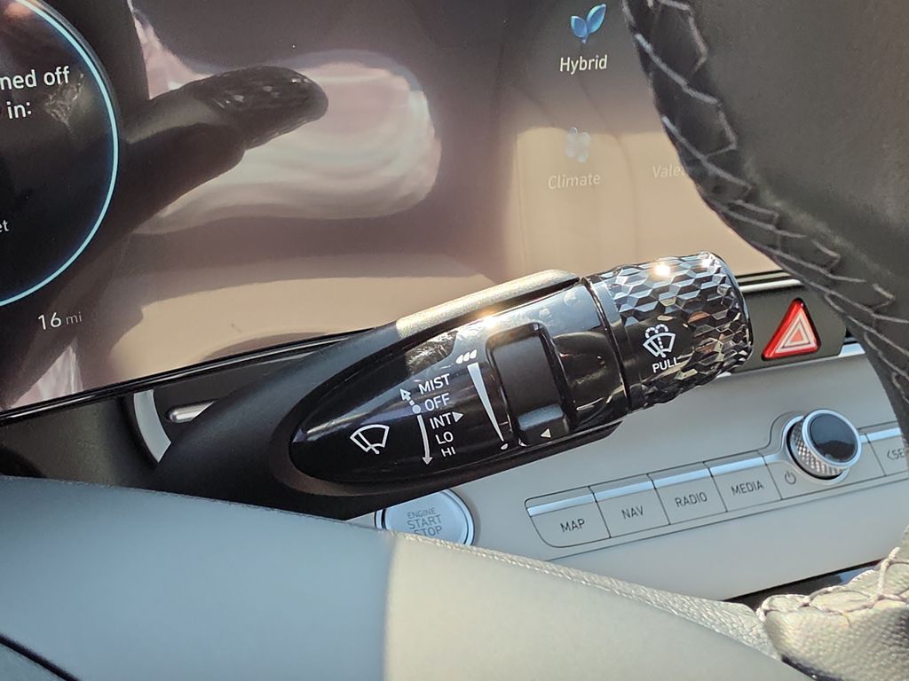 Thumbnail: 2026 Hyundai Elantra - 28
