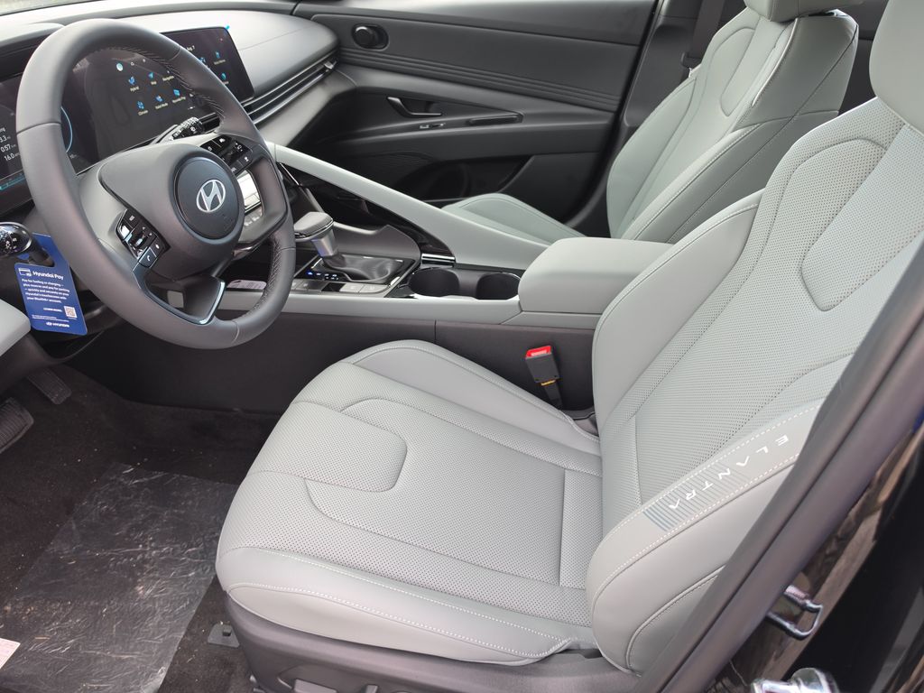 Thumbnail: 2026 Hyundai Elantra - 10