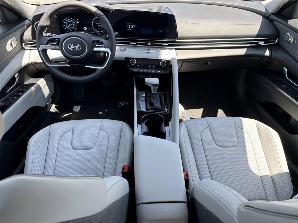 Thumbnail: 2025 Hyundai Elantra - 2