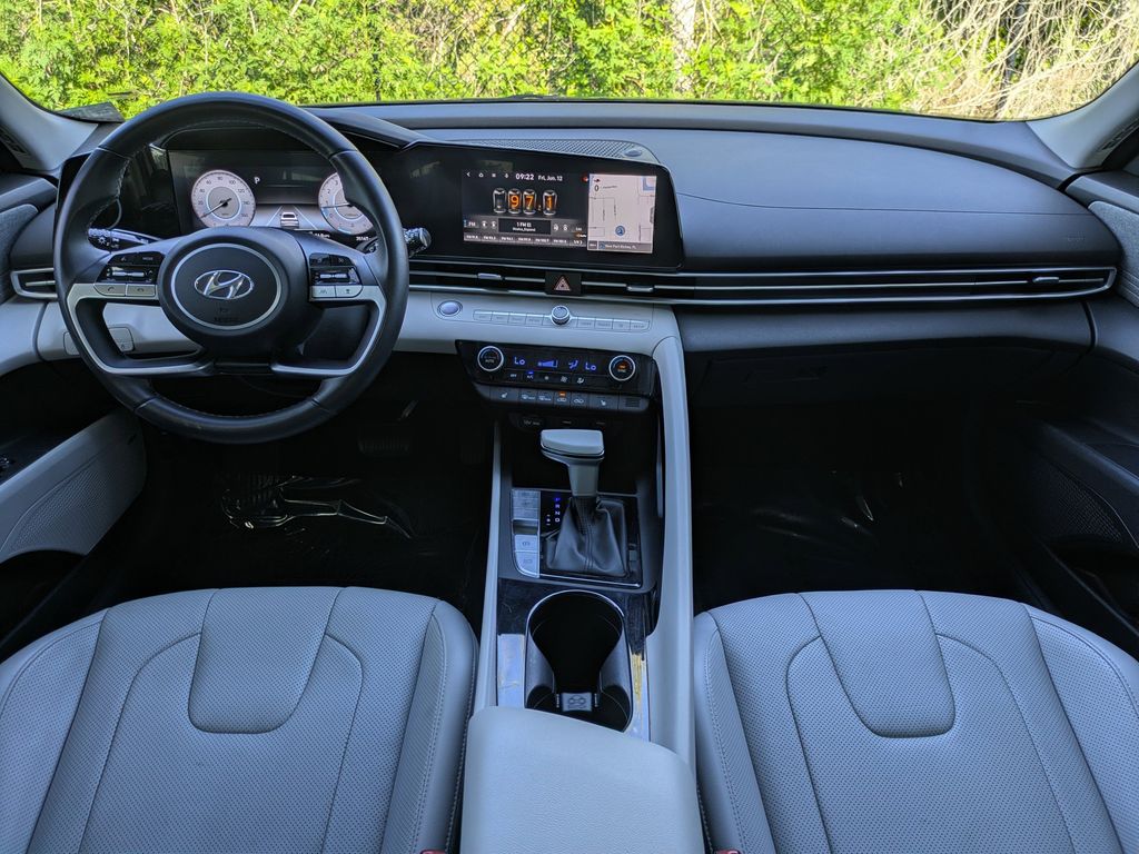 Thumbnail: 2023 Hyundai Elantra - 2