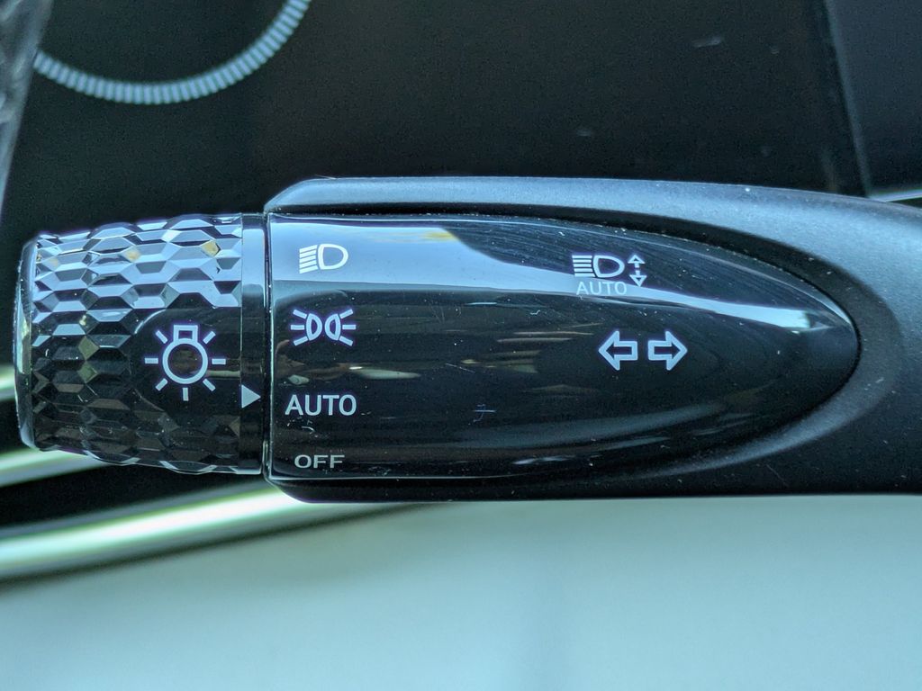 Thumbnail: 2023 Hyundai Elantra - 16