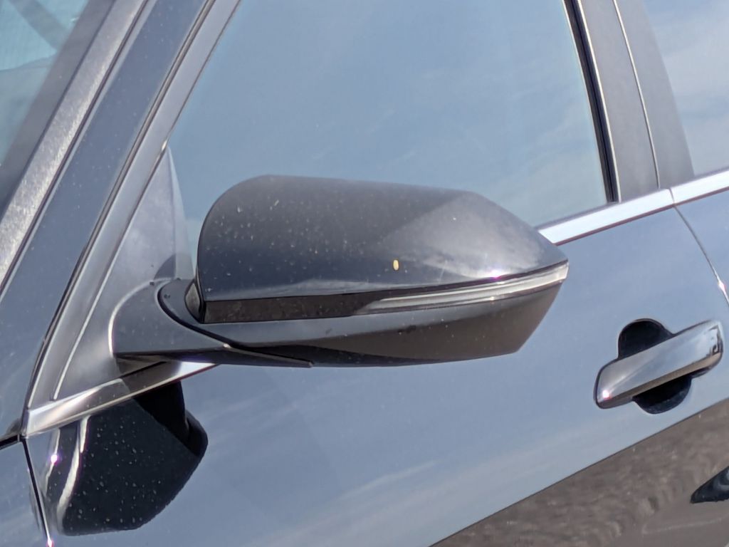 Thumbnail: 2023 Hyundai Elantra - 20