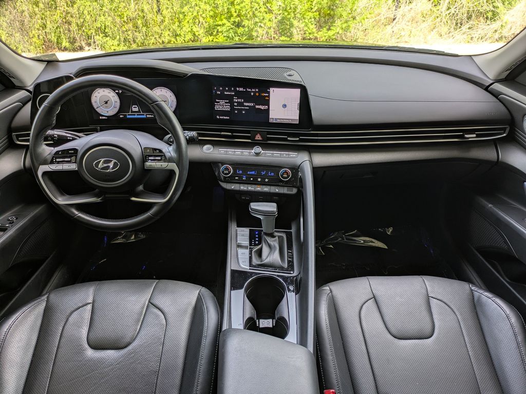 Thumbnail: 2023 Hyundai Elantra - 2