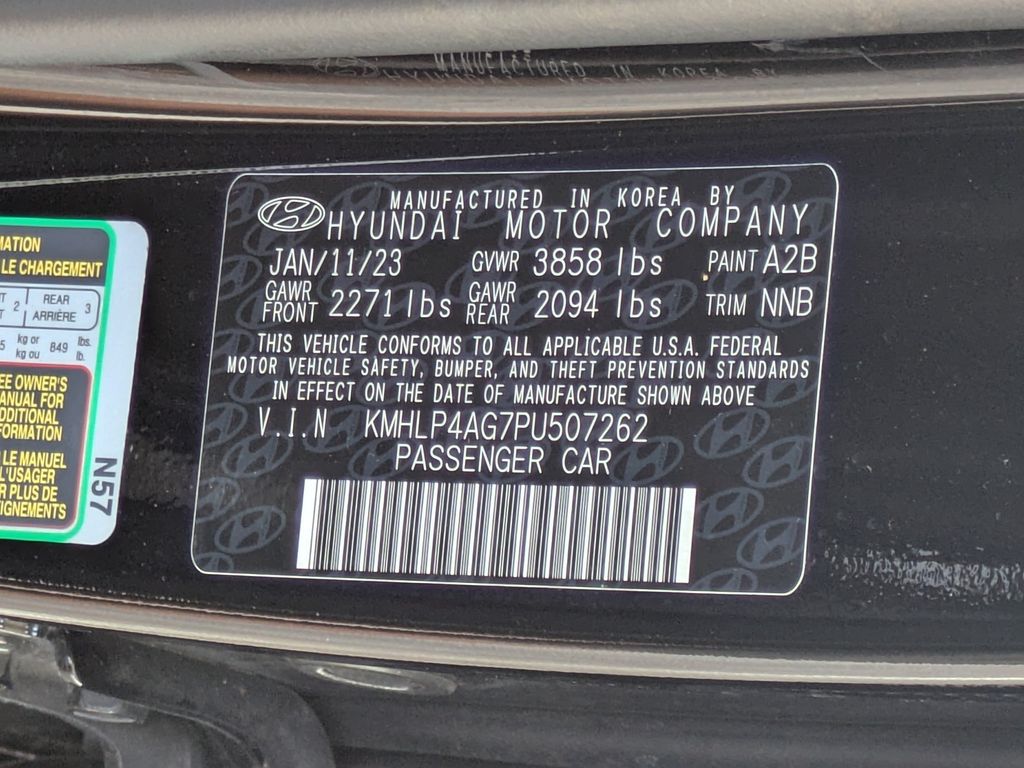 Thumbnail: 2023 Hyundai Elantra - 37