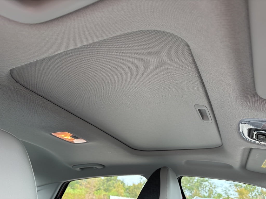 Thumbnail: 2023 Hyundai Elantra - 12