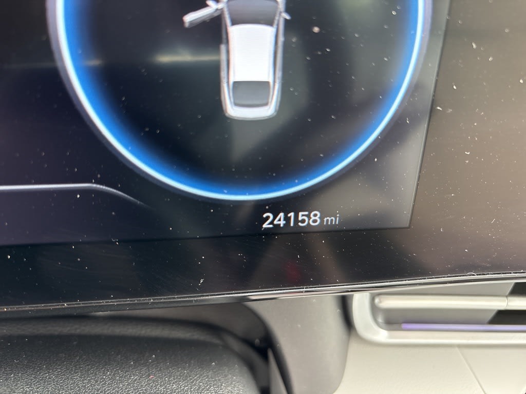 Thumbnail: 2023 Hyundai Elantra - 14