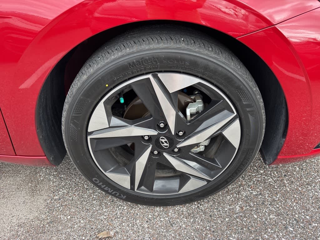 Thumbnail: 2023 Hyundai Elantra - 5