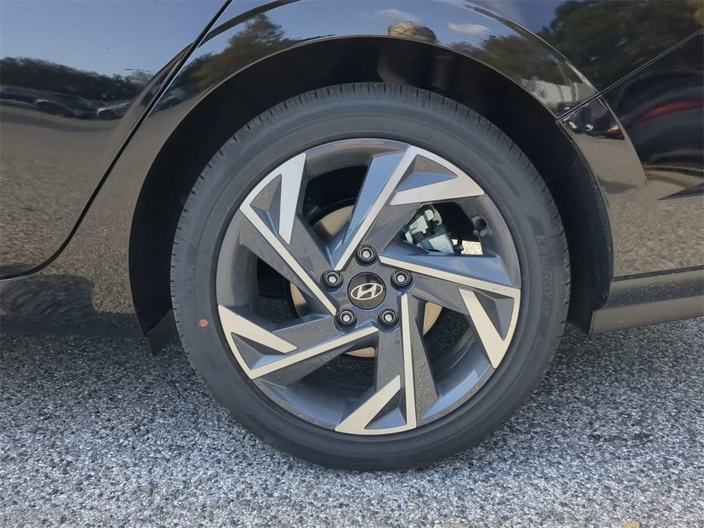 Thumbnail: 2026 Hyundai Elantra - 8