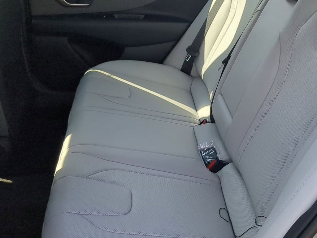 Thumbnail: 2026 Hyundai Elantra - 11