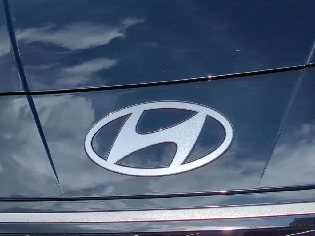 Thumbnail: 2026 Hyundai Elantra - 23